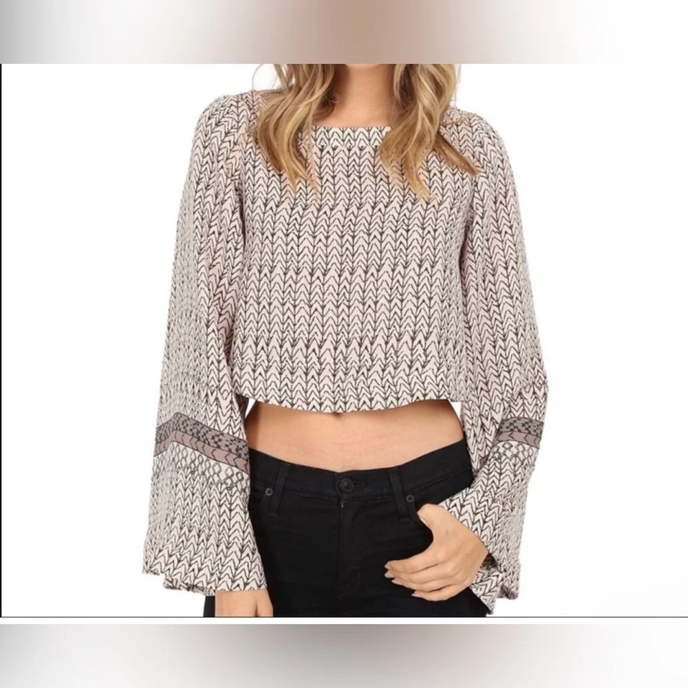 FREE PEOPLE Stars Aligned Bell Sleeve Crop Top long sleeve Boho Chic Large